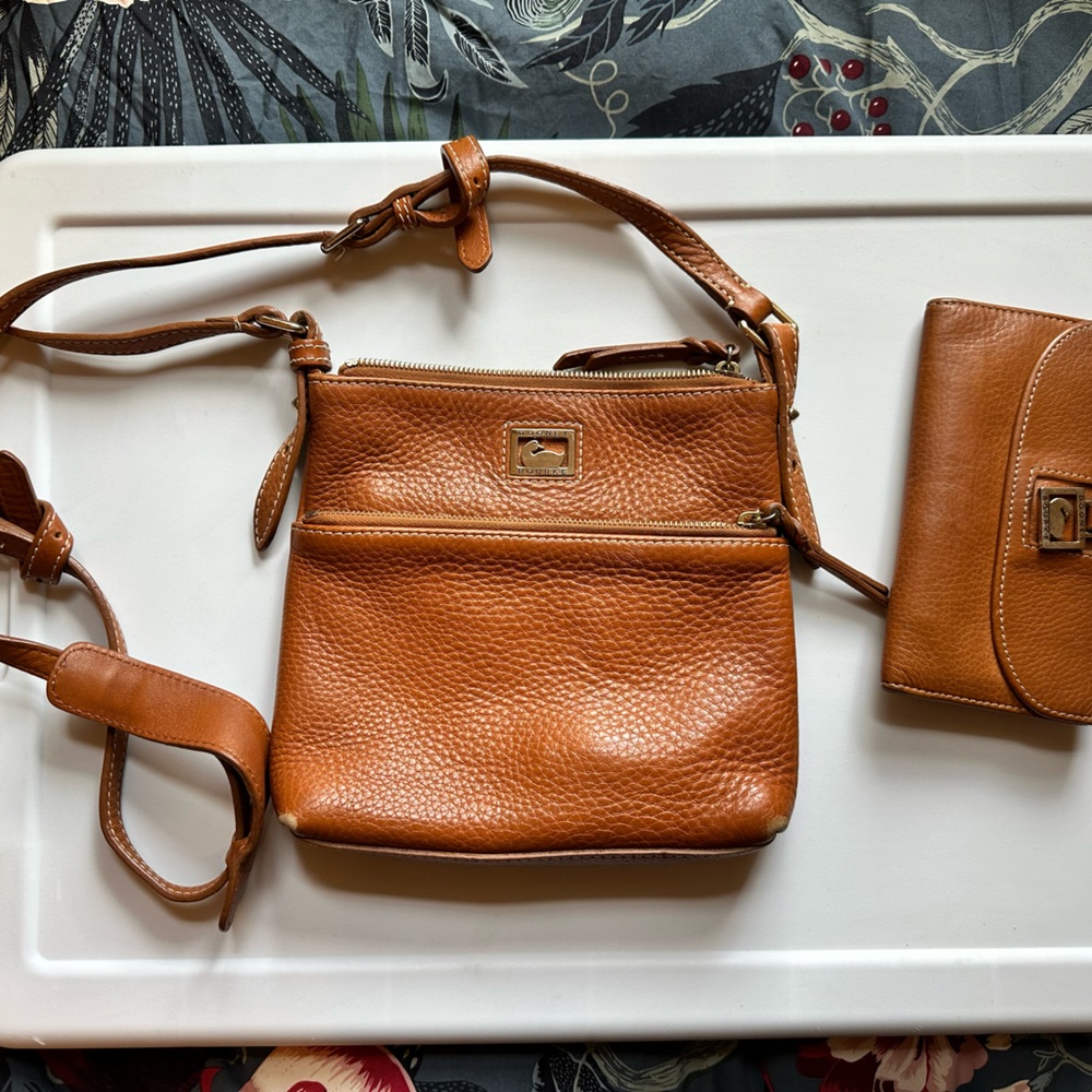 Dooney & Burke Crossbody bag